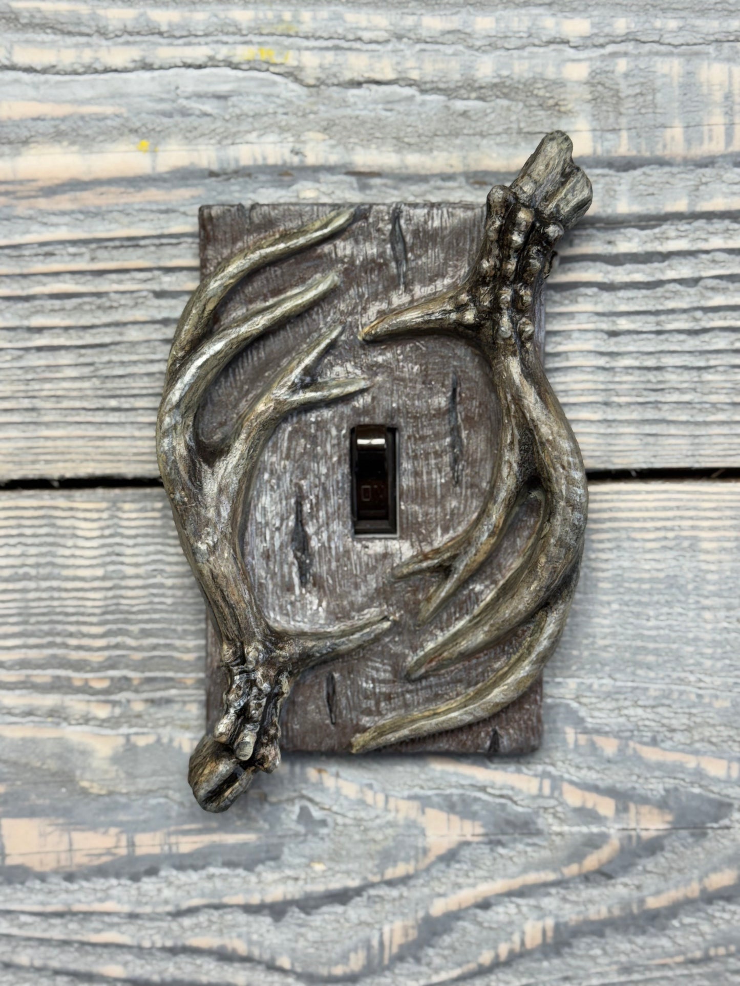 Antler Toggle Switch Plate