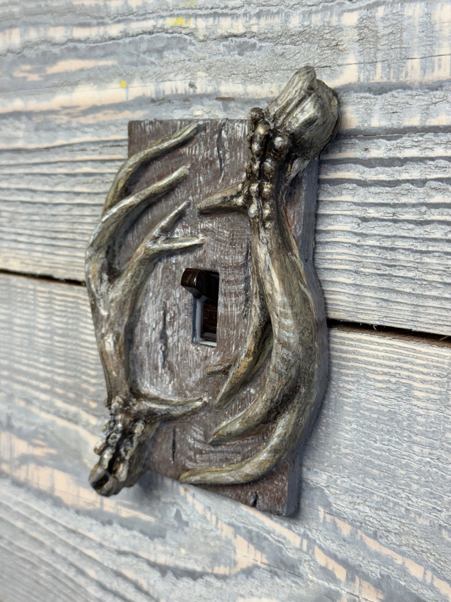 Antler Toggle Switch Plate