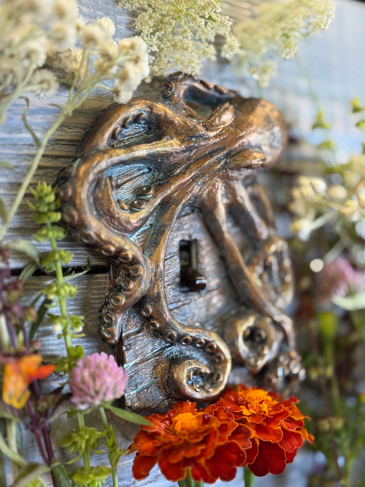 Octopus Toggle Switch Plate